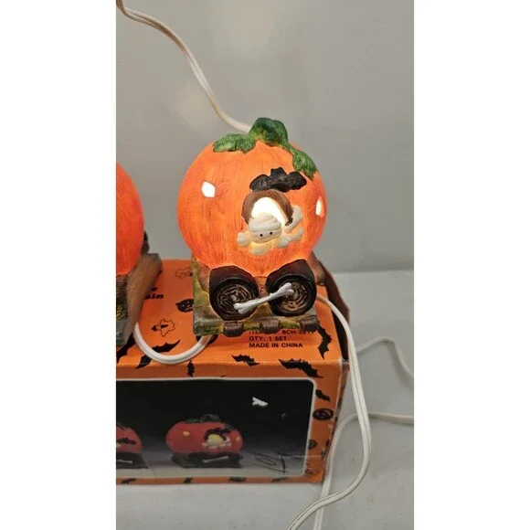 Vintage Porcelain Spooky Haunted Haven Halloween Pumpkin Train Night Light Set - Picture 5 of 8